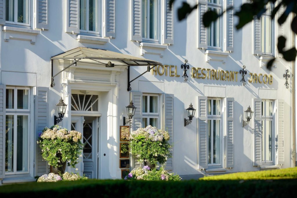 Außenansicht - Hotel Louis C. Jacob