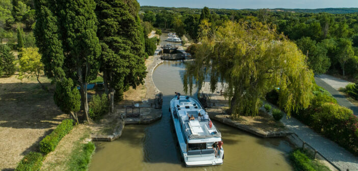 Schleuse voraus am Canal du Midi, Frankreich © Holger Leue/Le Boat